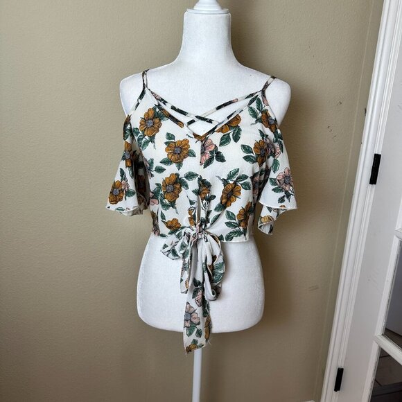 JANUARY 7 Crop Strappy Tie Front Floral Top Size Small - Picture 2 of 8